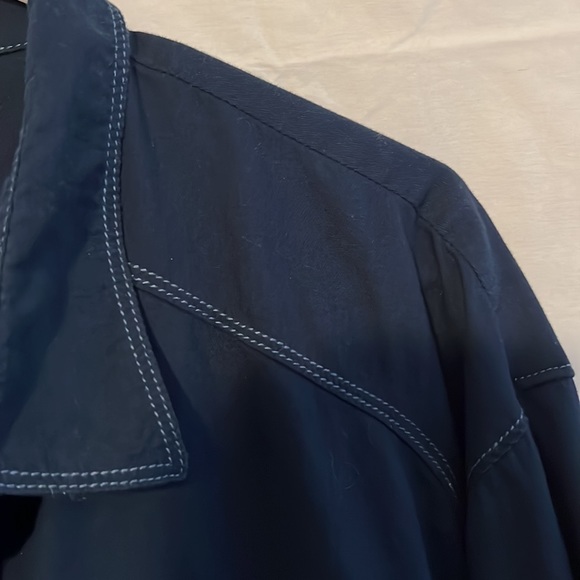 Columbia sport top. - Picture 6 of 11